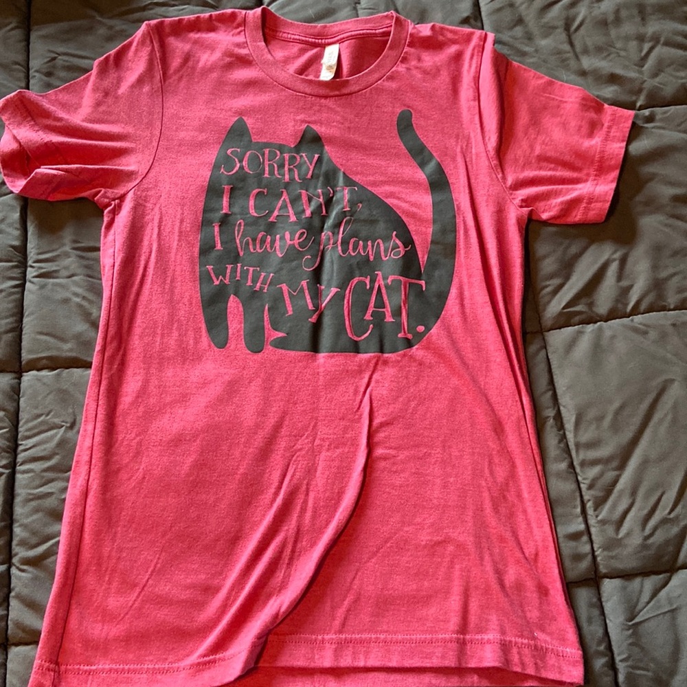 Cat tee